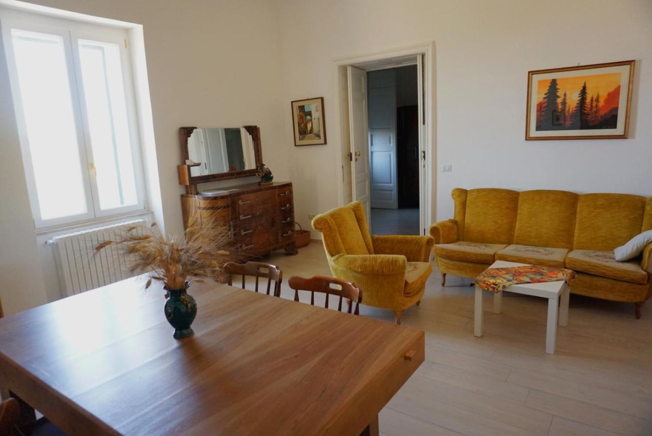Apartamento Nomadi Sedentari - Irsina Exterior foto